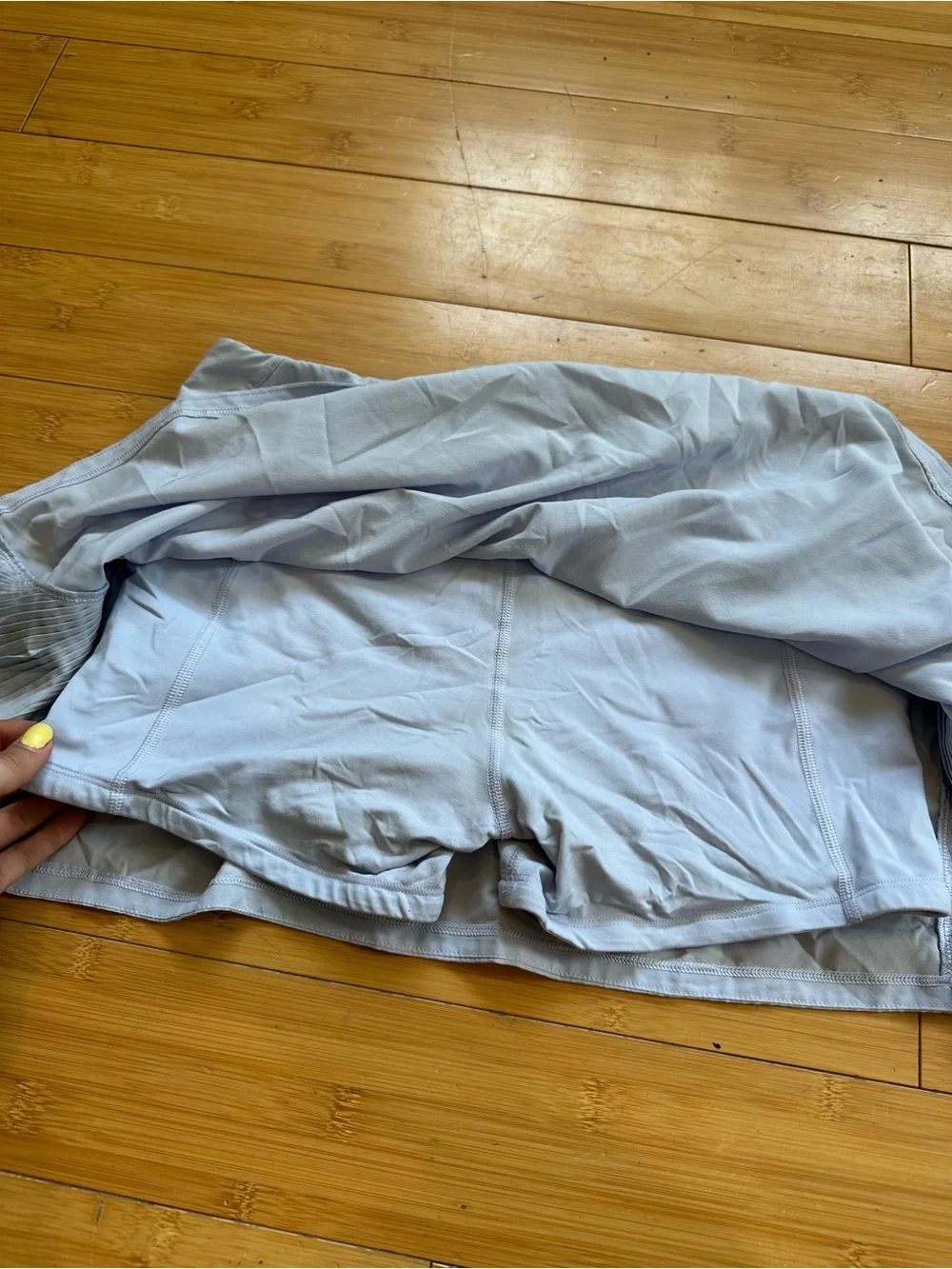lululemon athletica small scuff